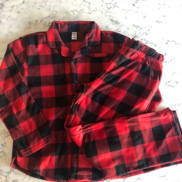 Nwt Gap Kids Boys 4 Red /& Black Buffalo Plaid Flannel Pajamas